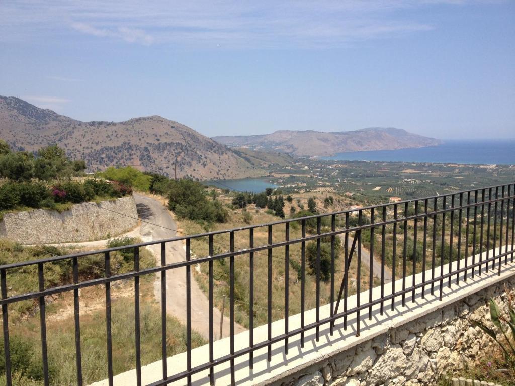 Thea Villas Kournás Dış mekan fotoğraf